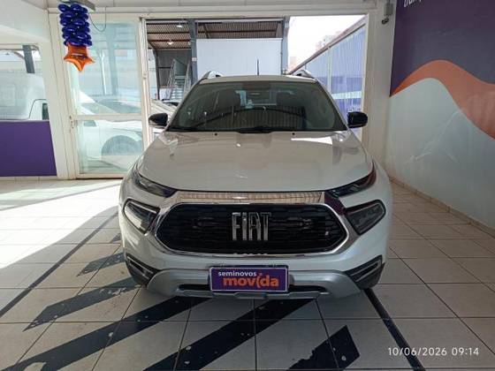 FIAT TORO 2.0 16V TURBO DIESEL VOLCANO 4WD AT9 FIAT TORO 2.0 16V TURBO DIESEL VOLCANO 4WD AT9